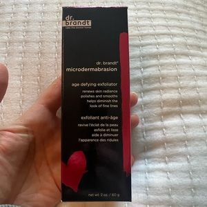 Dr. Brandt Microdermabrasion Renewing Age Defying Face Exfoliator NIB 😊
